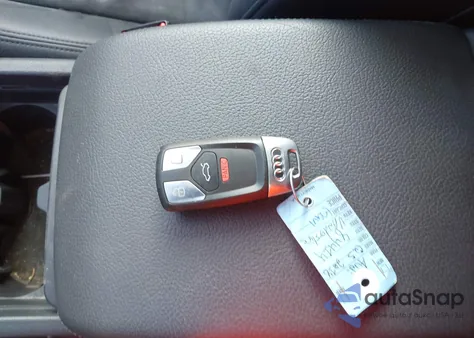 2018 Audi Q5 2.0T Premium/2.0T Tech Premium z USA, uszkodzony, nr VIN WA1BNAFY9J2017232